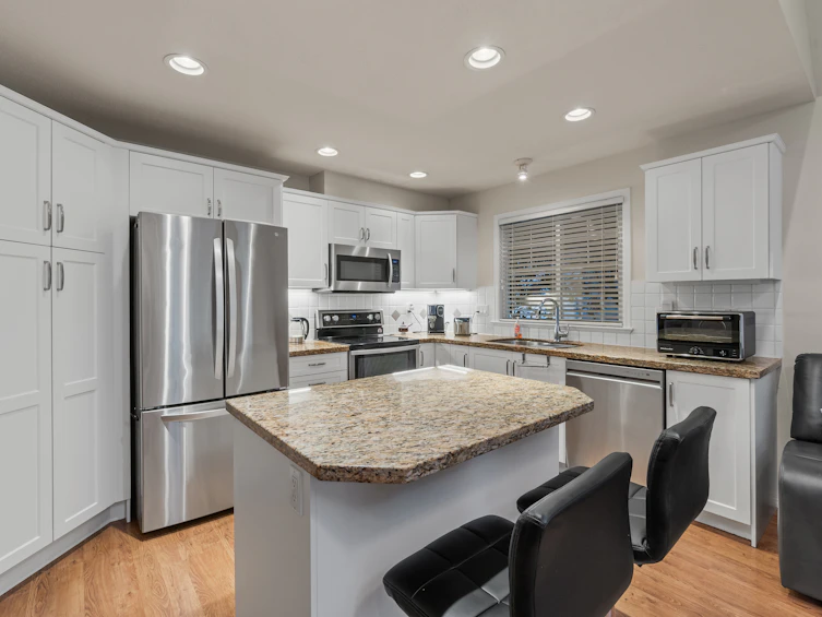 117-16995 64 Avenue, Surrey, BC, V3S 0V9 - 8