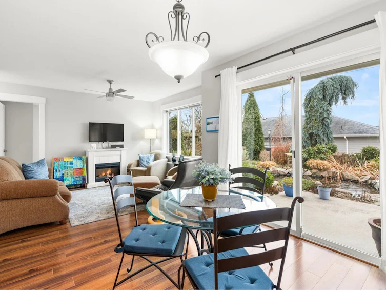 6231 Kevins Road, Sechelt, BC, V7Z 0V2 - 11