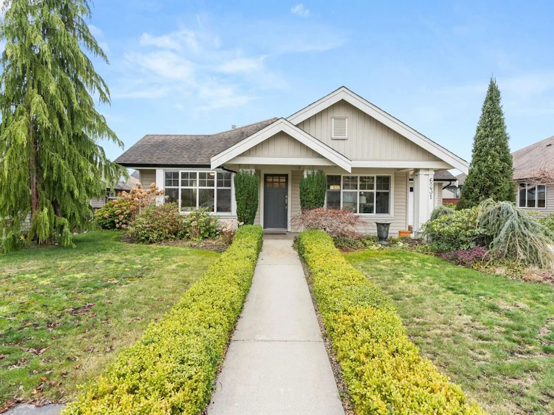 6231 Kevins Road, Sechelt BC