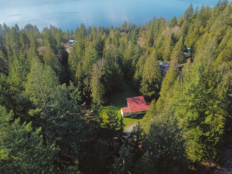 7103 Sechelt Inlet Road, Sechelt, BC, V7Z 0P1 - 2