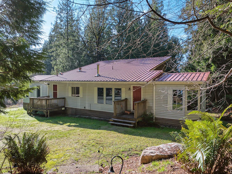7103 Sechelt Inlet Road, Sechelt, BC, V7Z 0P1 - 4