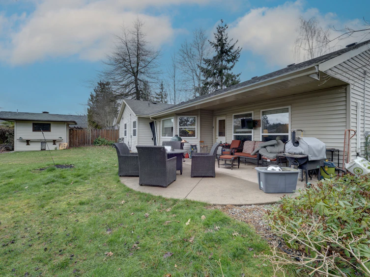 5641 Nickerson Road, Sechelt, BC, V7Z 0M6 - 19