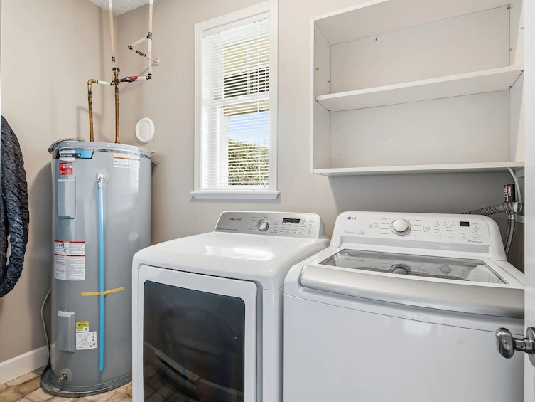 6-15 Helmcken Road, View Royal, BC, V8Z 7Z7 - 15