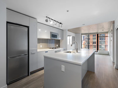 1407-108 W Cordova Street - 2