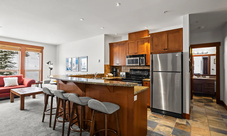304-5257 Big White Road
