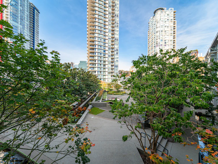 301-689 Abbott Street, Vancouver, BC, V6B 0J2 - 22