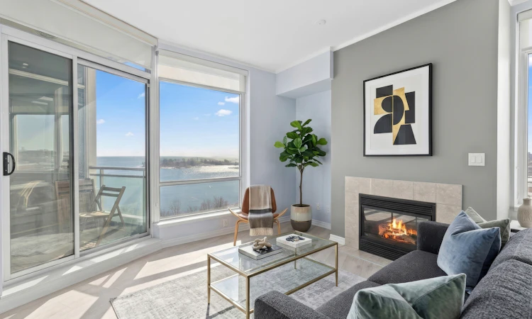 1013-5 Marine Parade Drive