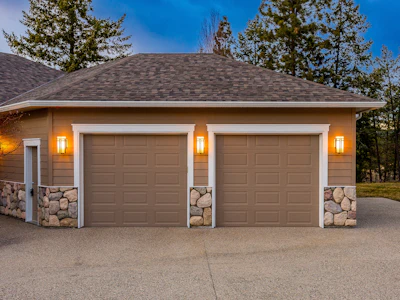60-10726 Nighthawk Road - 4