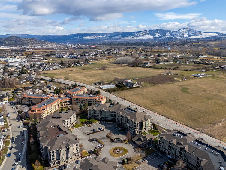 302-3735 Casorso Road, Kelowna, BC, V1W 5G1 - 44