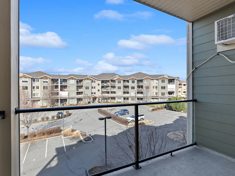 302-3735 Casorso Road, Kelowna, BC, V1W 5G1 - 13