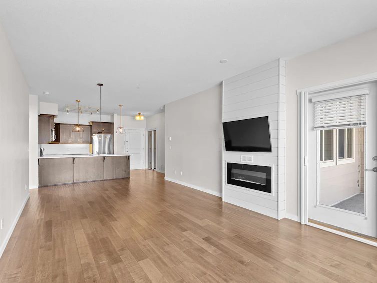 302-3735 Casorso Road, Kelowna, BC, V1W 5G1 - 10