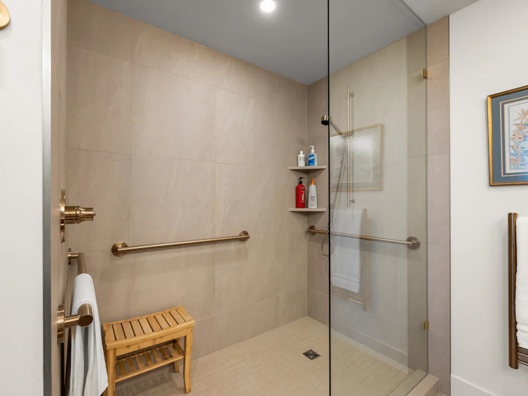 517-21 Dallas Road, Victoria, BC, V8V 4Z9 - 25