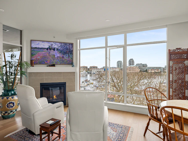 517-21 Dallas Road, Victoria, BC, V8V 4Z9 - 11