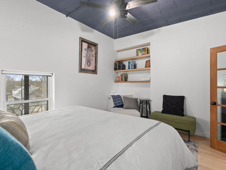 203-1943 E 1st Avenue, Vancouver, BC, V5N 1B3 - 27