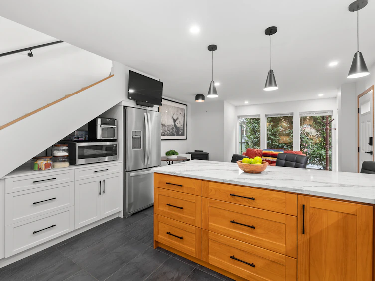 203-1943 E 1st Avenue, Vancouver, BC, V5N 1B3 - 14