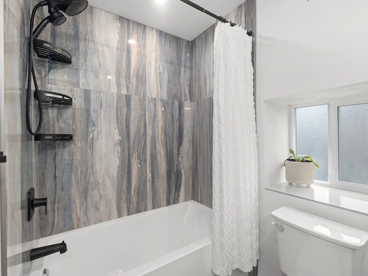 203-1943 E 1st Avenue, Vancouver, BC, V5N 1B3 - 29