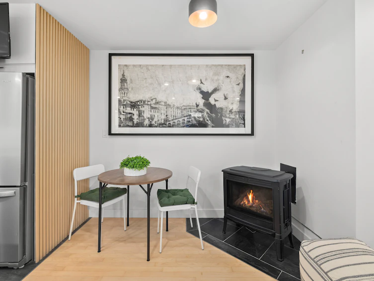 203-1943 E 1st Avenue, Vancouver, BC, V5N 1B3 - 6