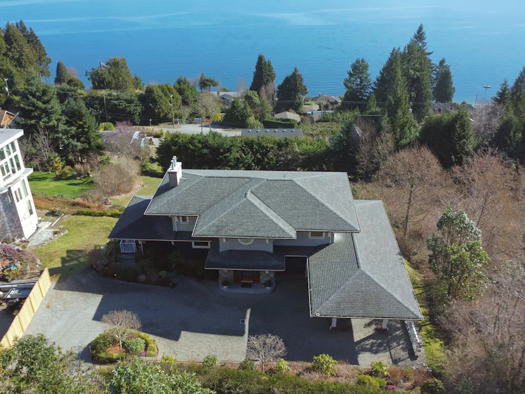 1128 Twin Isle Drive, Gibsons, BC, V0N 1V1 - 4