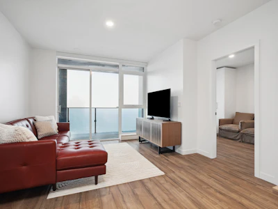 3609-10448 University Drive - 5