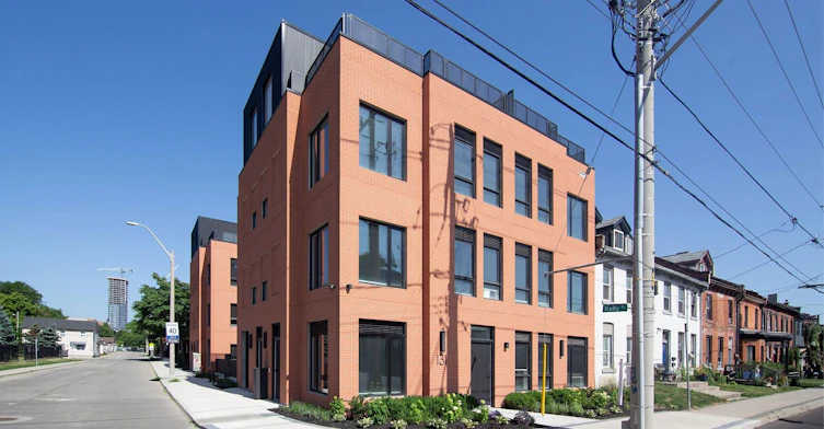 12-131 Wellington N/S St Street, Hamilton, ON, L8R 0B4 - 2