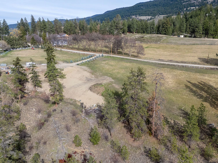 12824 Ribbleworth Road, Lake Country, BC, V4V 2A6 - 11