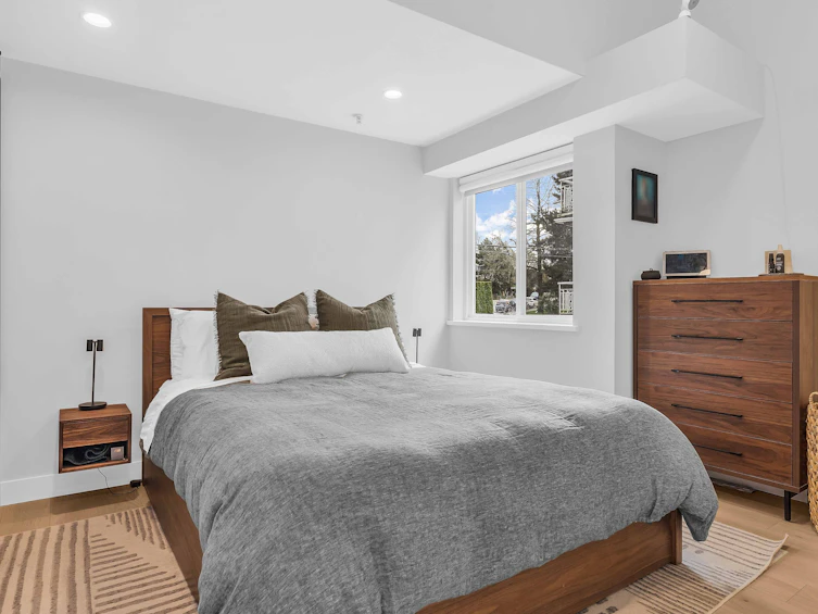 2168 Wall Street, Vancouver, BC, V5L 1B5 - 28