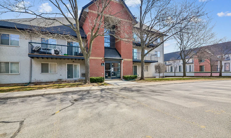 434-1450 Glen Abbey Gate