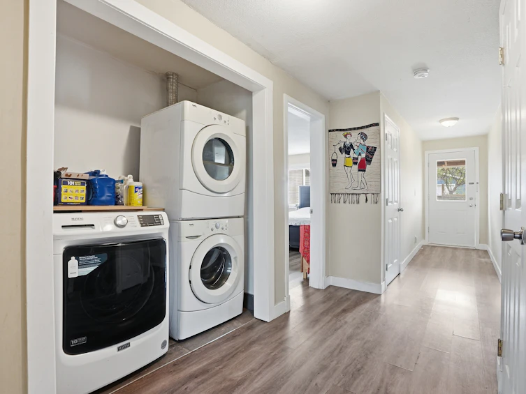 5707 Medusa Street, Sechelt, BC, V0N 3A0 - 18