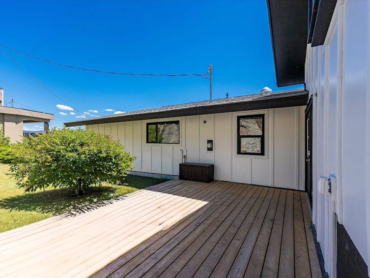 1084 S Westside Road, West Kelowna, BC, V1Z 3S1 - 46