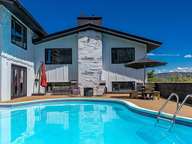 1084 S Westside Road, West Kelowna, BC, V1Z 3S1 - 31