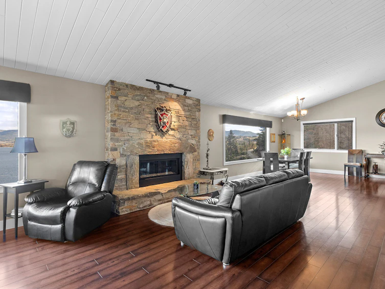 1084 S Westside Road, West Kelowna, BC, V1Z 3S1 - 12