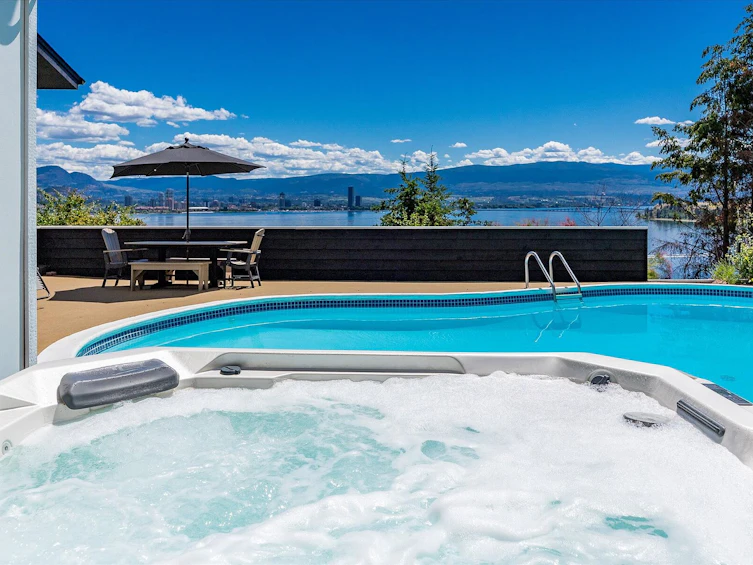 1084 S Westside Road, West Kelowna, BC, V1Z 3S1 - 37
