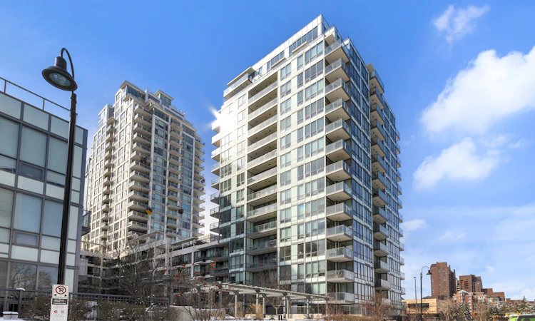 251-222 Riverfront Avenue SW
