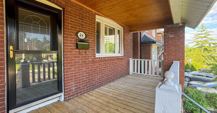 Upper-48 Lawrence Avenue W, Toronto, ON, M5M 1A4 - 2