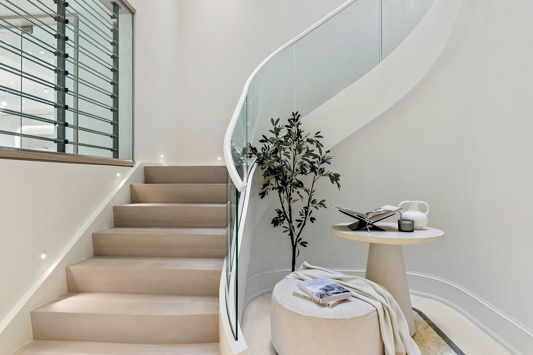 84 Old Forest Hill Road, Toronto, ON, M5P 2R5 - 26