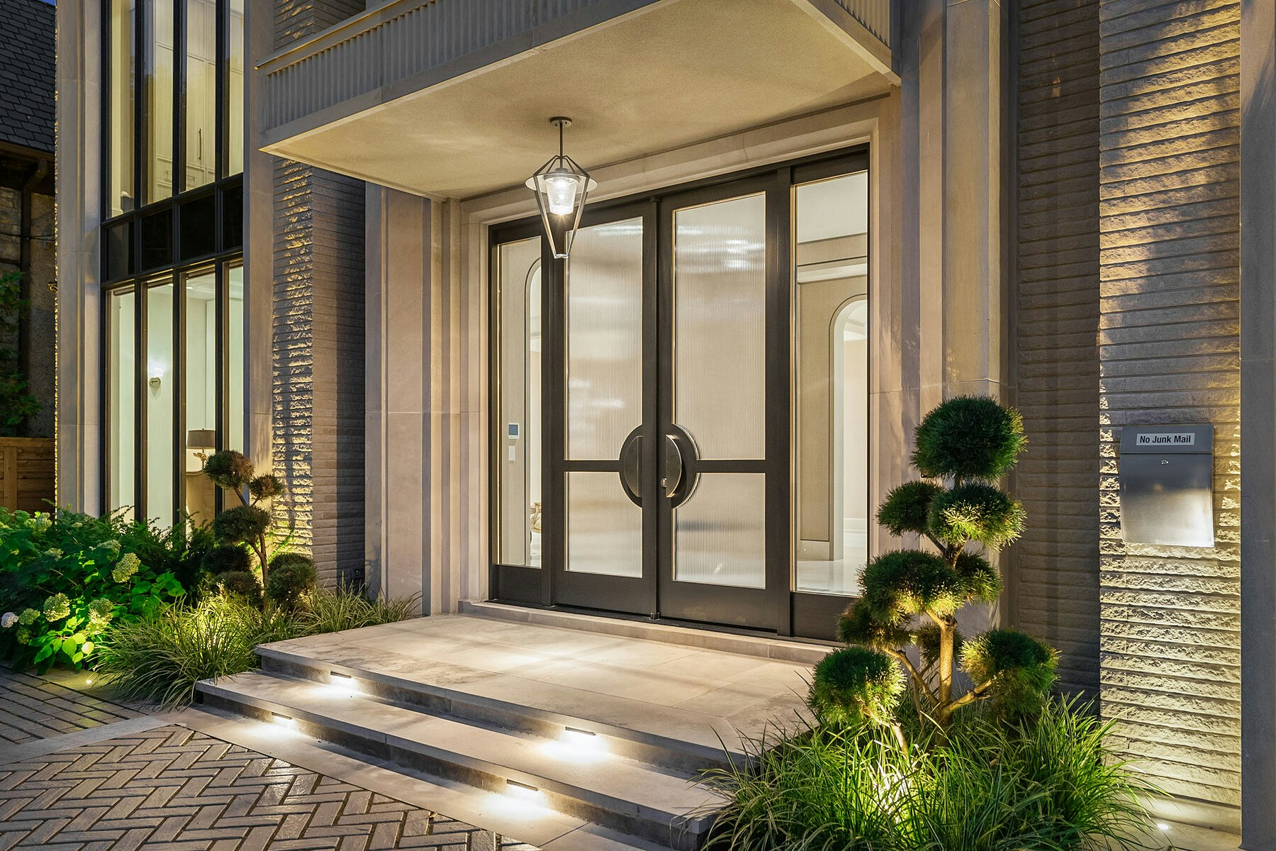 84 Old Forest Hill Road, Toronto, ON, M5P 2R5 - 37