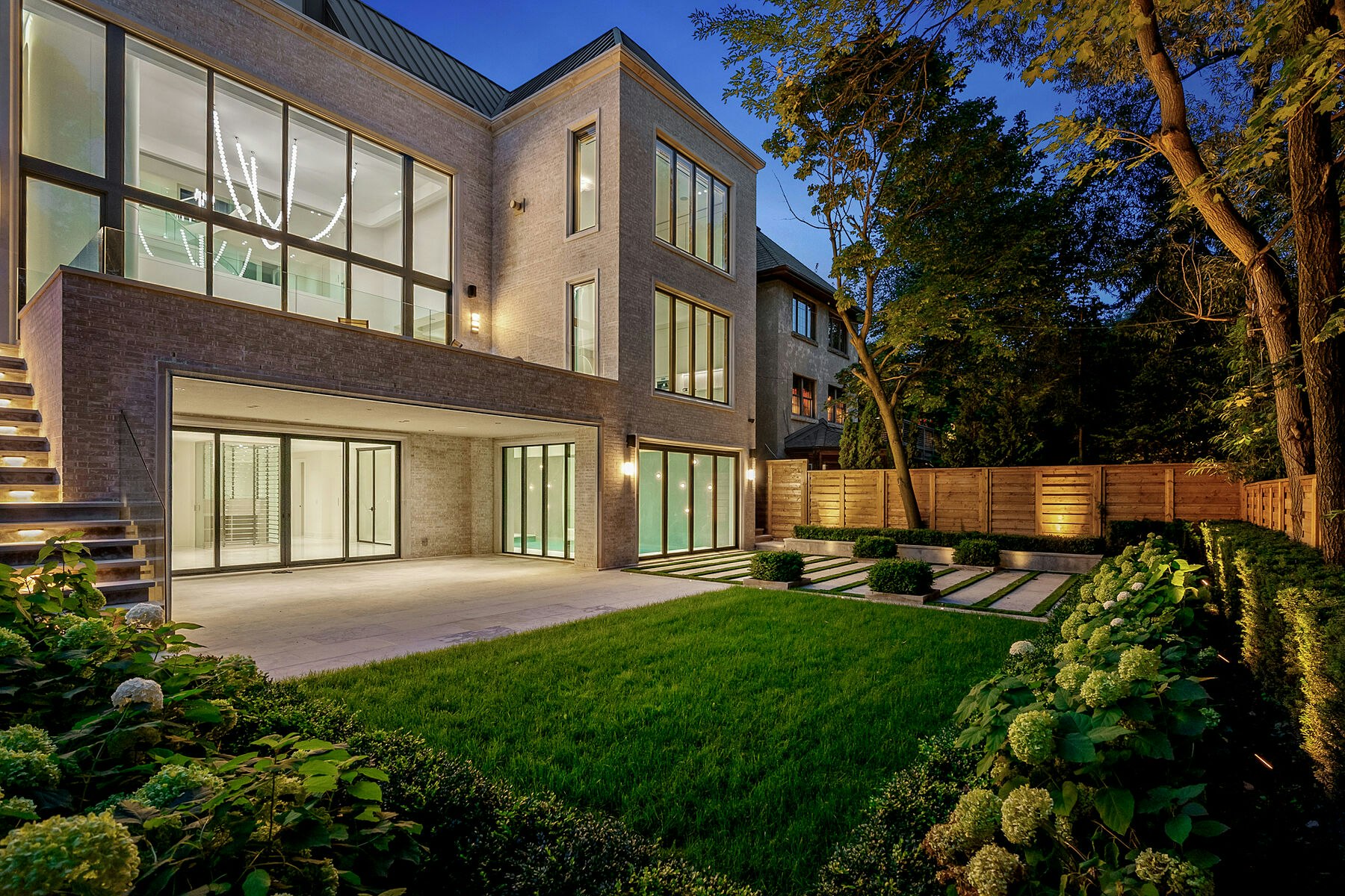 84 Old Forest Hill Road, Toronto, ON, M5P 2R5 - 32