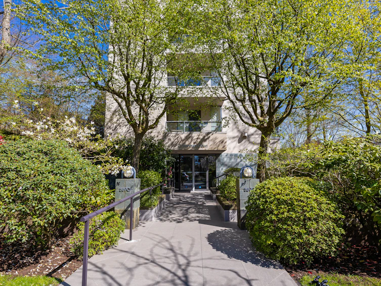 1100-5890 Balsam Street, Vancouver, BC, V6M 4B9