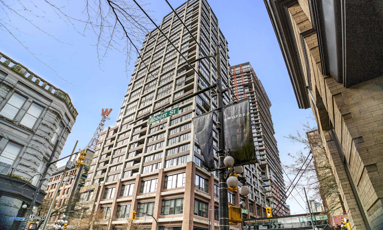 1401-108 W Cordova Street