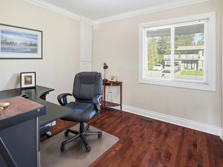 4104 Longview Drive, Saanich, BC, V8N 2K7 - 14