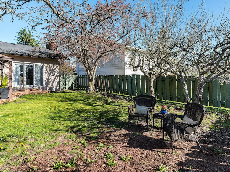 4104 Longview Drive, Saanich, BC, V8N 2K7 - 27
