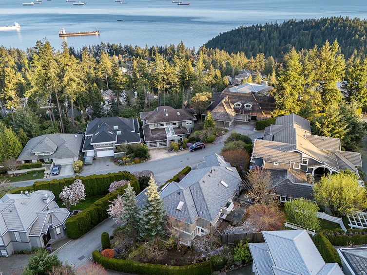 5431 West Vista Court, West Vancouver, BC, V7W 3G8 - 28