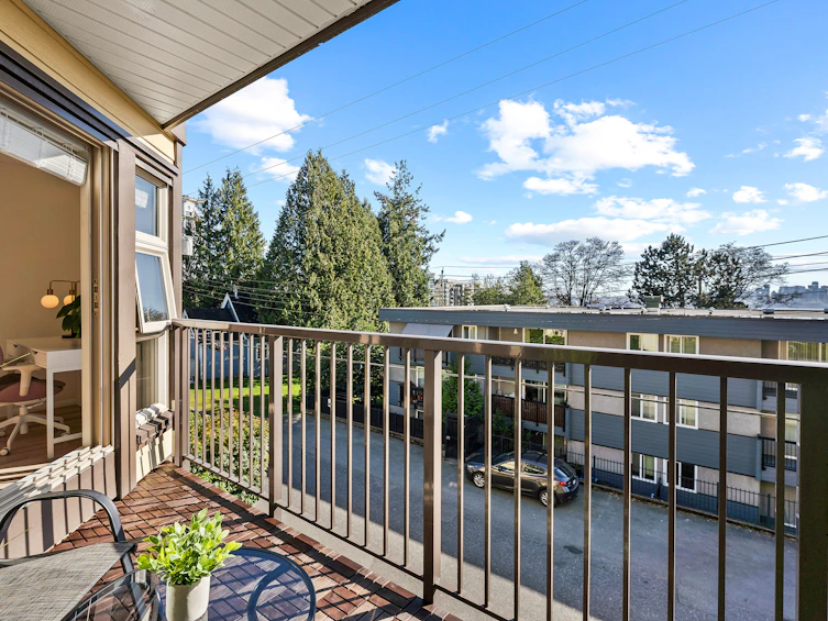 207-235 W 4th Street, North Vancouver, BC, V7M 1H8 - 22