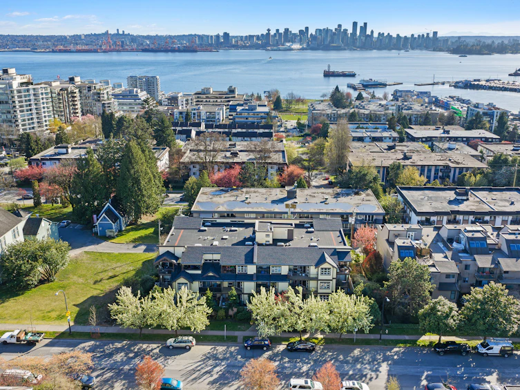 207-235 W 4th Street, North Vancouver, BC, V7M 1H8 - 30