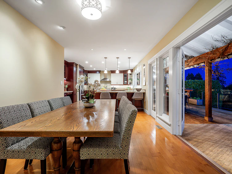 2374 Nelson Avenue, West Vancouver, BC, V7V 2R2 - 11