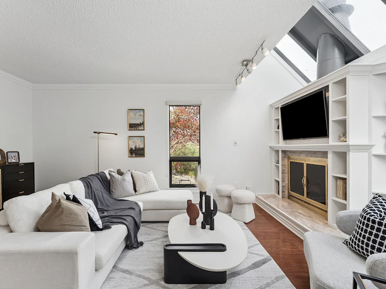 217-1477 Fountain Way, Vancouver, BC, V6H 3W9 - 3