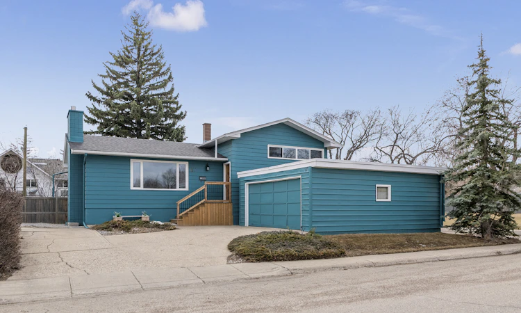 67 Hooke Road SW