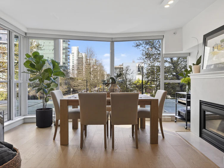 305-560 Cardero Street, Vancouver, BC, V6G 3E9 - 6