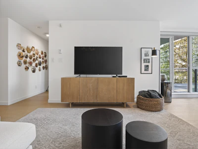 305-560 Cardero Street - 5