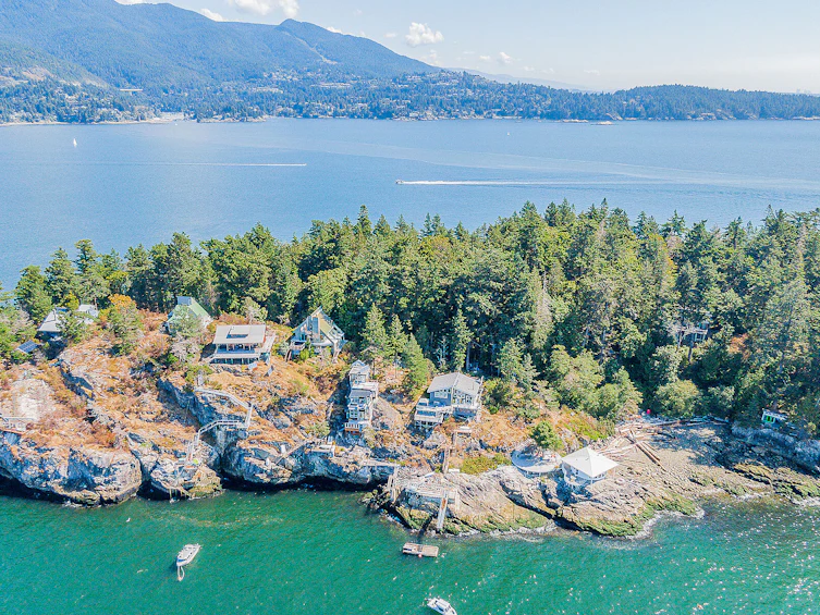 16 Passage Island, Passage Island, BC, V7W 1V7 - 20